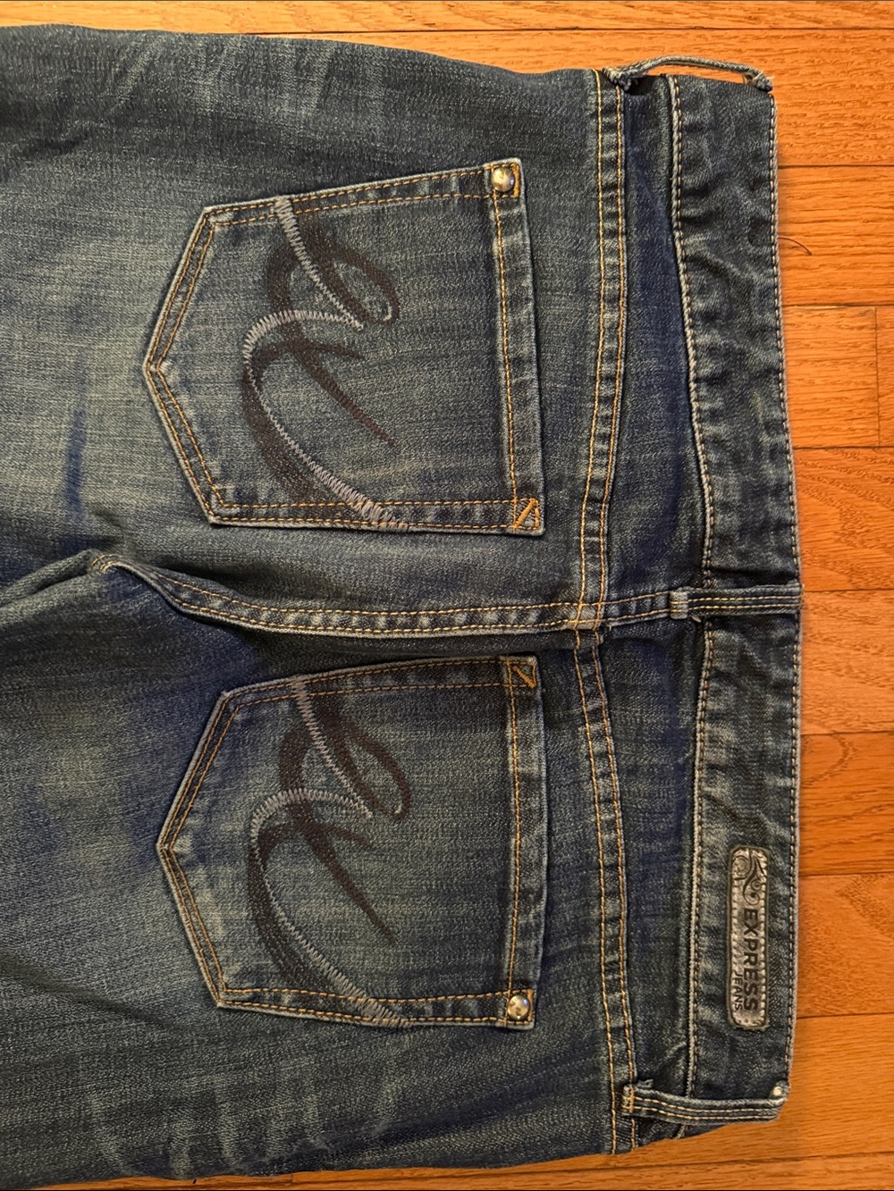 Express Boot Jeans 4S - Picture 5 of 5